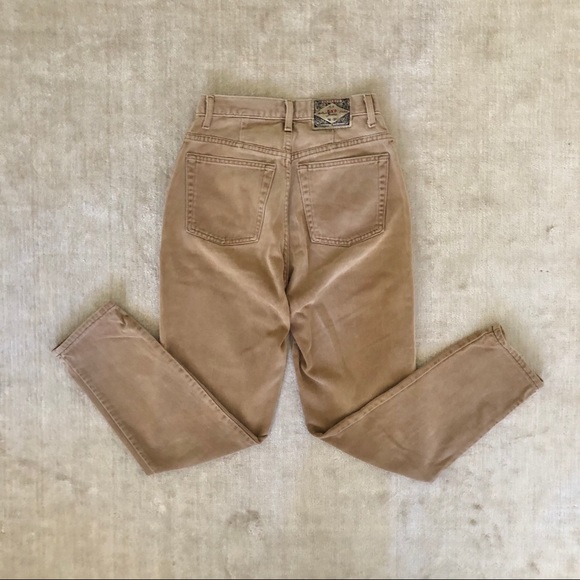 Beige High-Rise Exp tapered Jeans - Picture 2 of 4